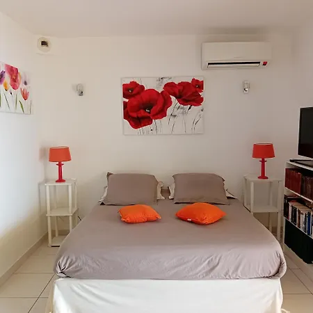 Ajaccio Sea View Apartment *